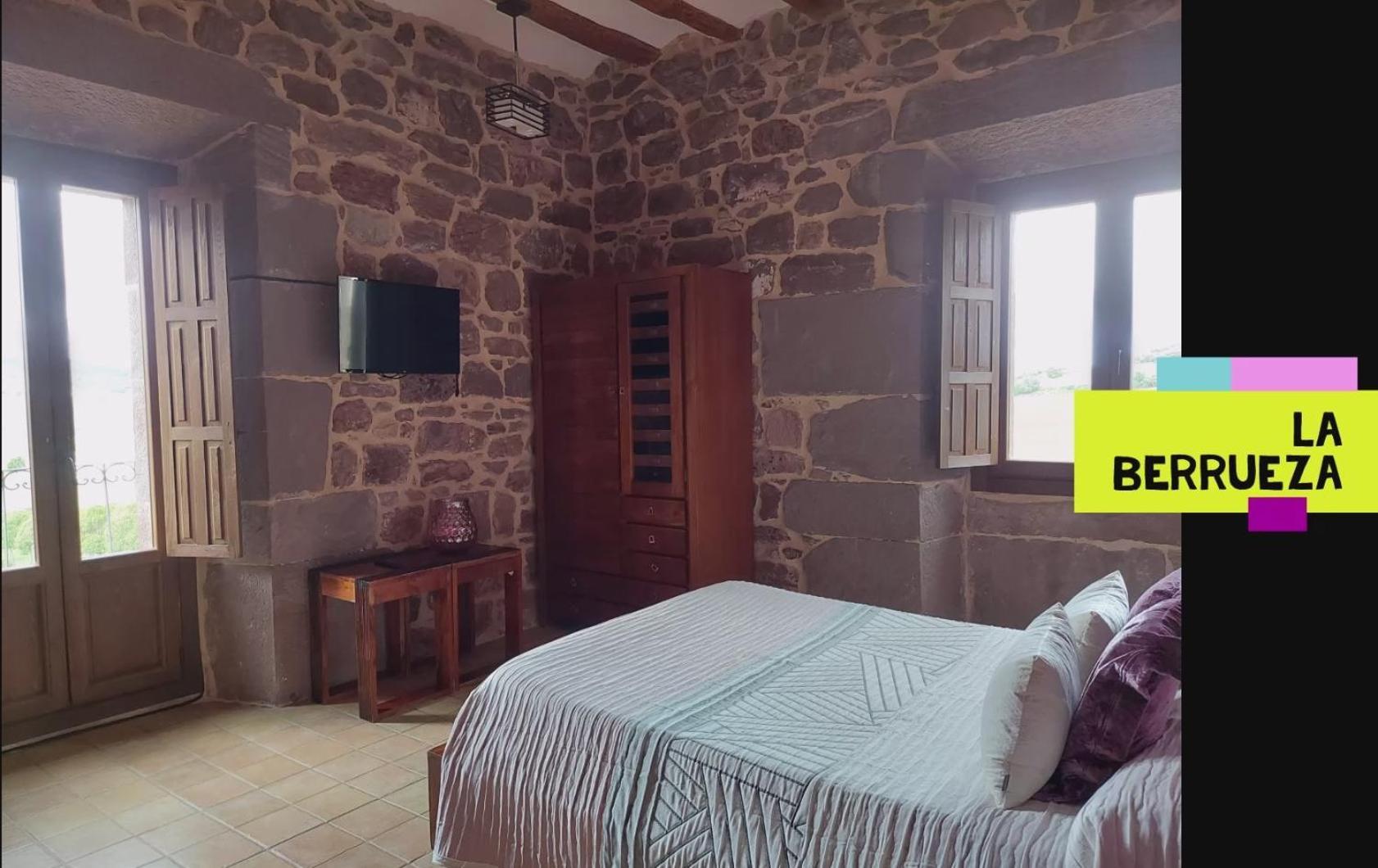 Hostal Rural Ioar Sorlada Eksteriør bilde